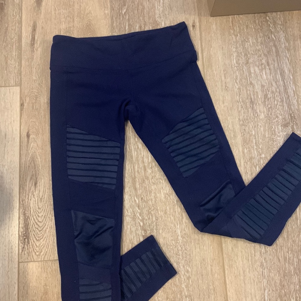 Alo Moto Leggings